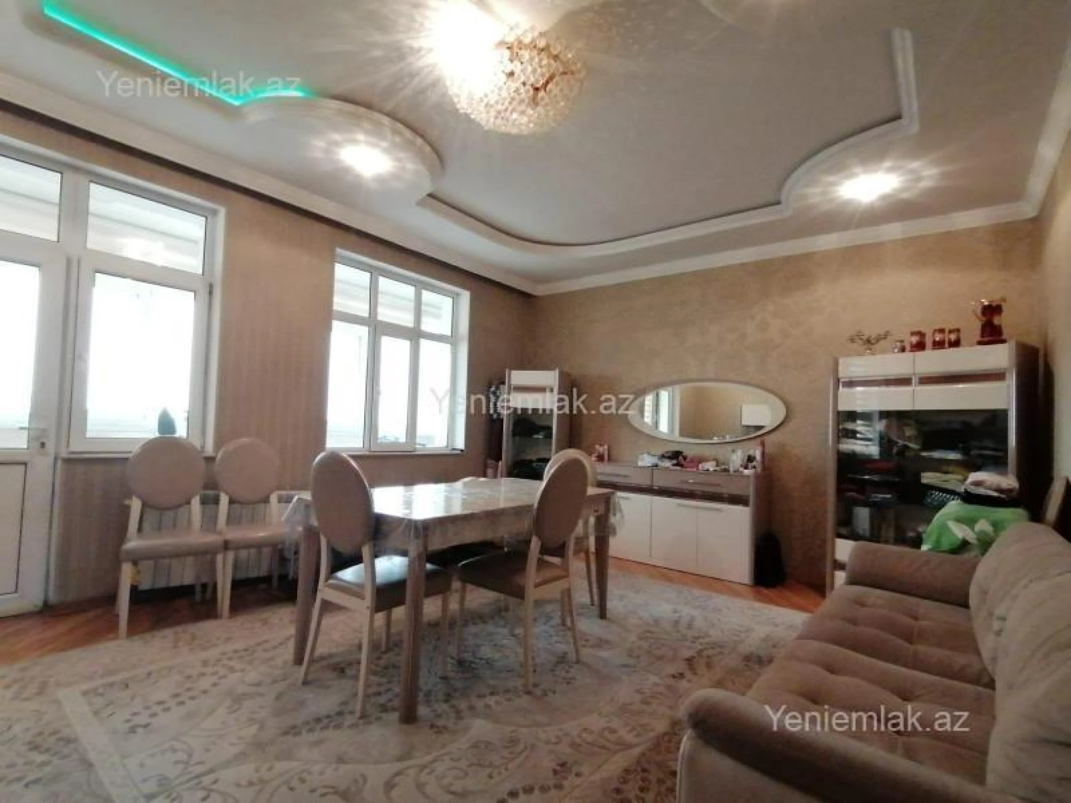 Satılır 3 otaqlı yeni tikili 143 m²