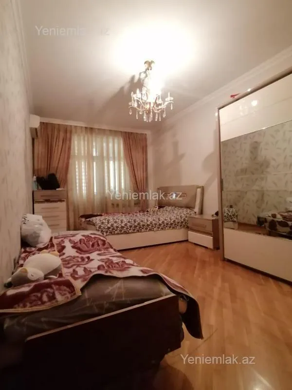 Satılır 3 otaqlı yeni tikili 143 m²