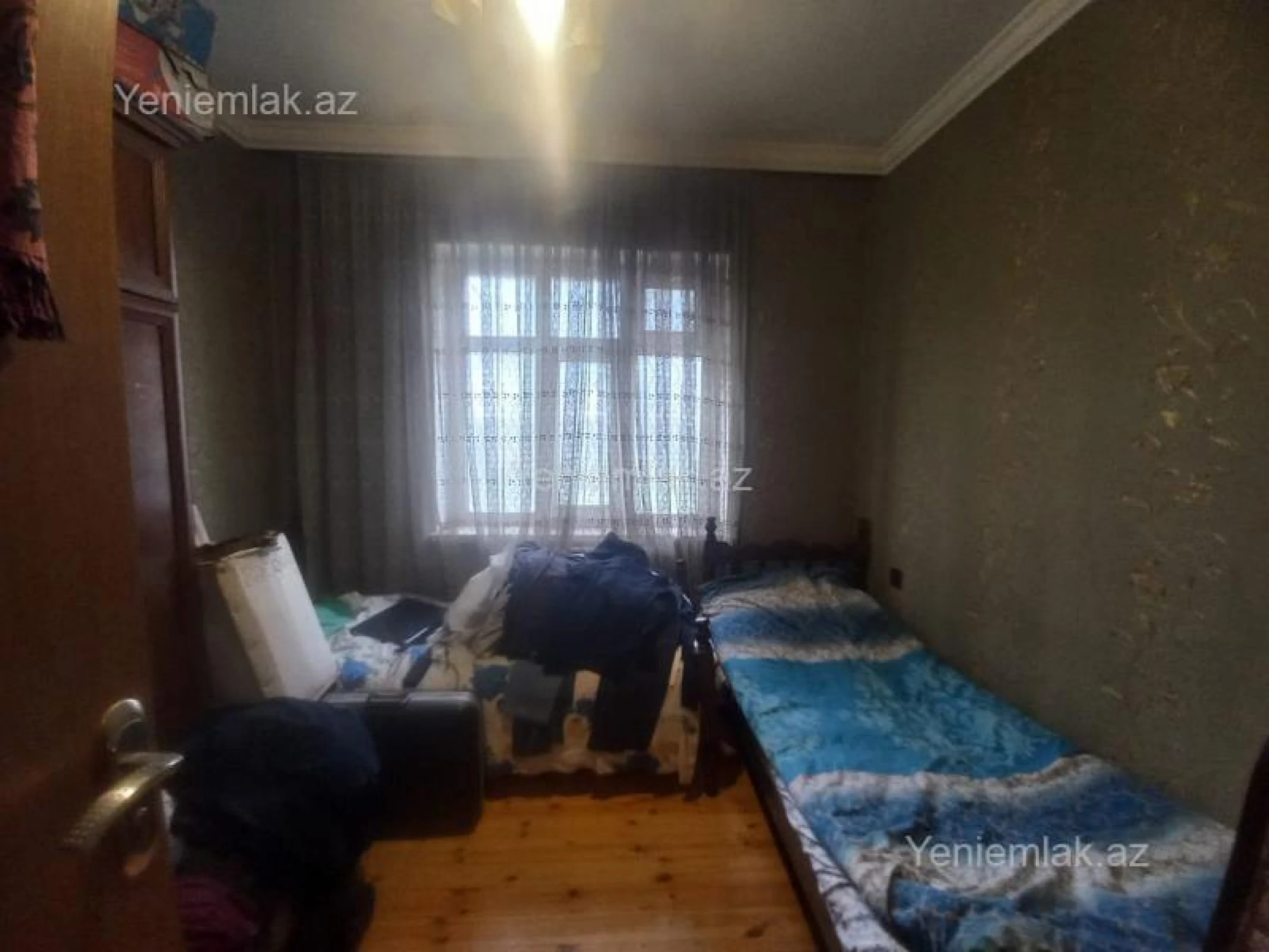 Satılır 4 otaqlı köhnə tikili 85 m²