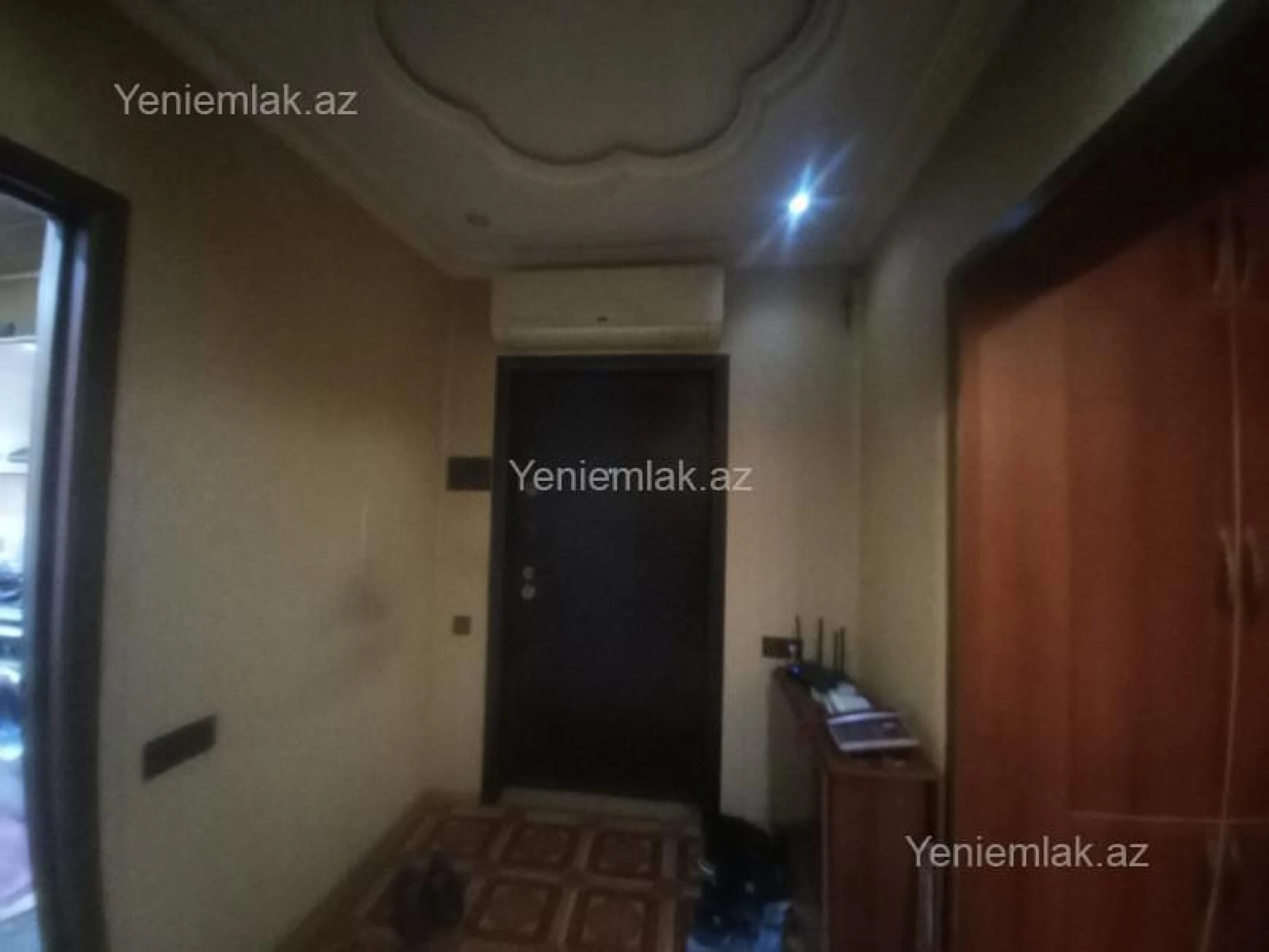 Satılır 4 otaqlı köhnə tikili 85 m²