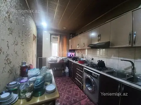 Satılır 4 otaqlı köhnə tikili 85 m² — Sumqayıt, 3-cü mikrorayon 4 otaq 85.00 m²