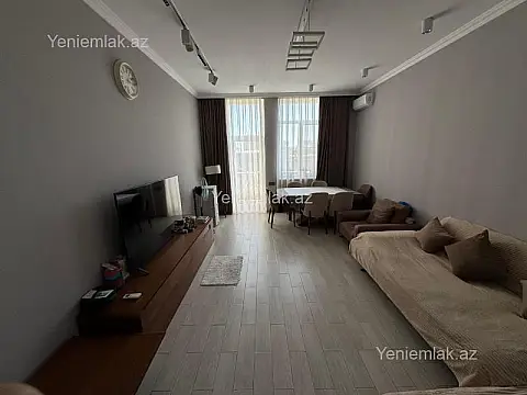 Satılır 3 otaqlı köhnə tikili 100 m² — Bakı, Yasamal 3 otaq 100.00 m²