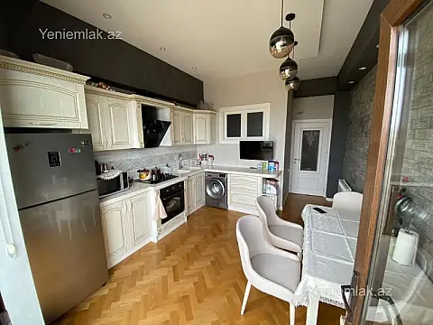 Satılır 2 otaqlı yeni tikili 97 m²