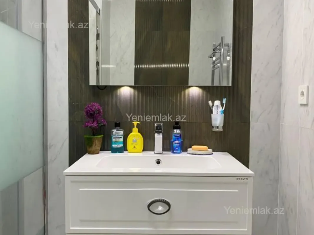 Satılır 2 otaqlı yeni tikili 97 m²