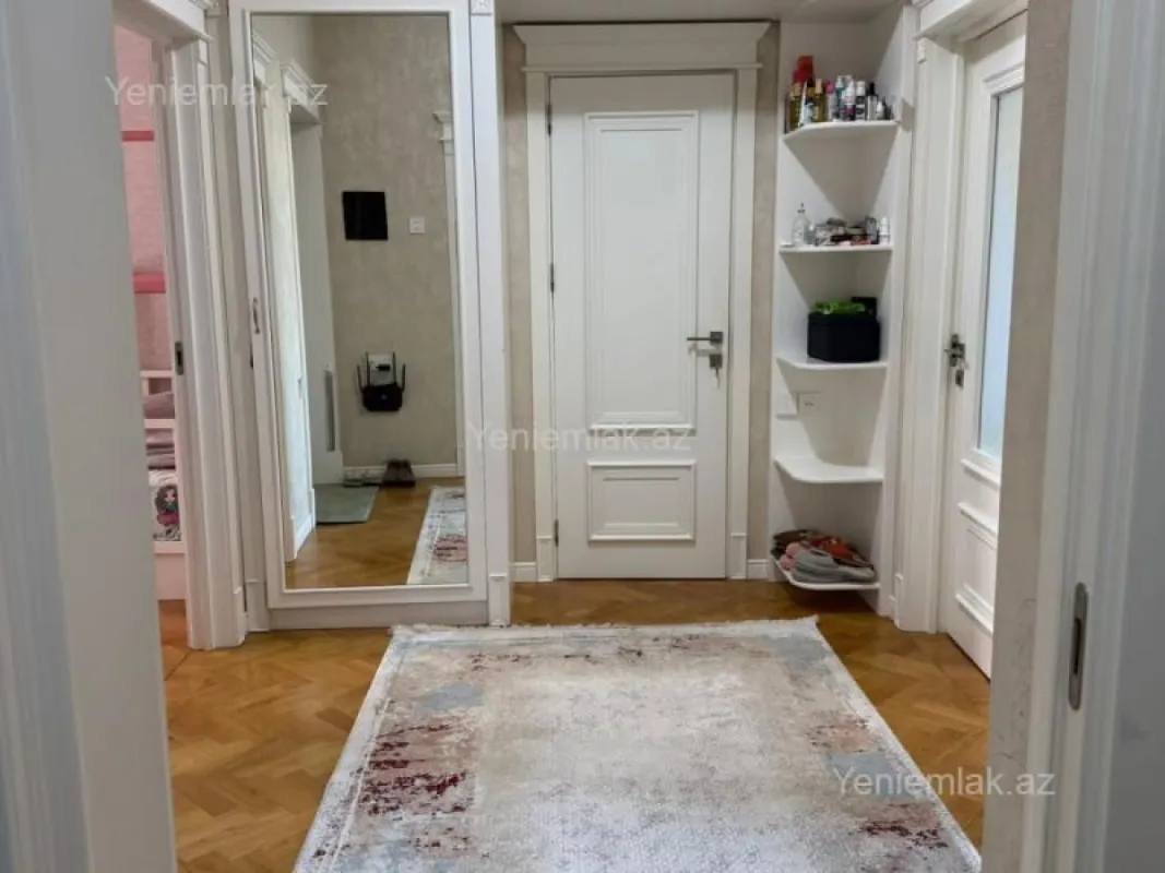 Satılır 2 otaqlı yeni tikili 97 m²