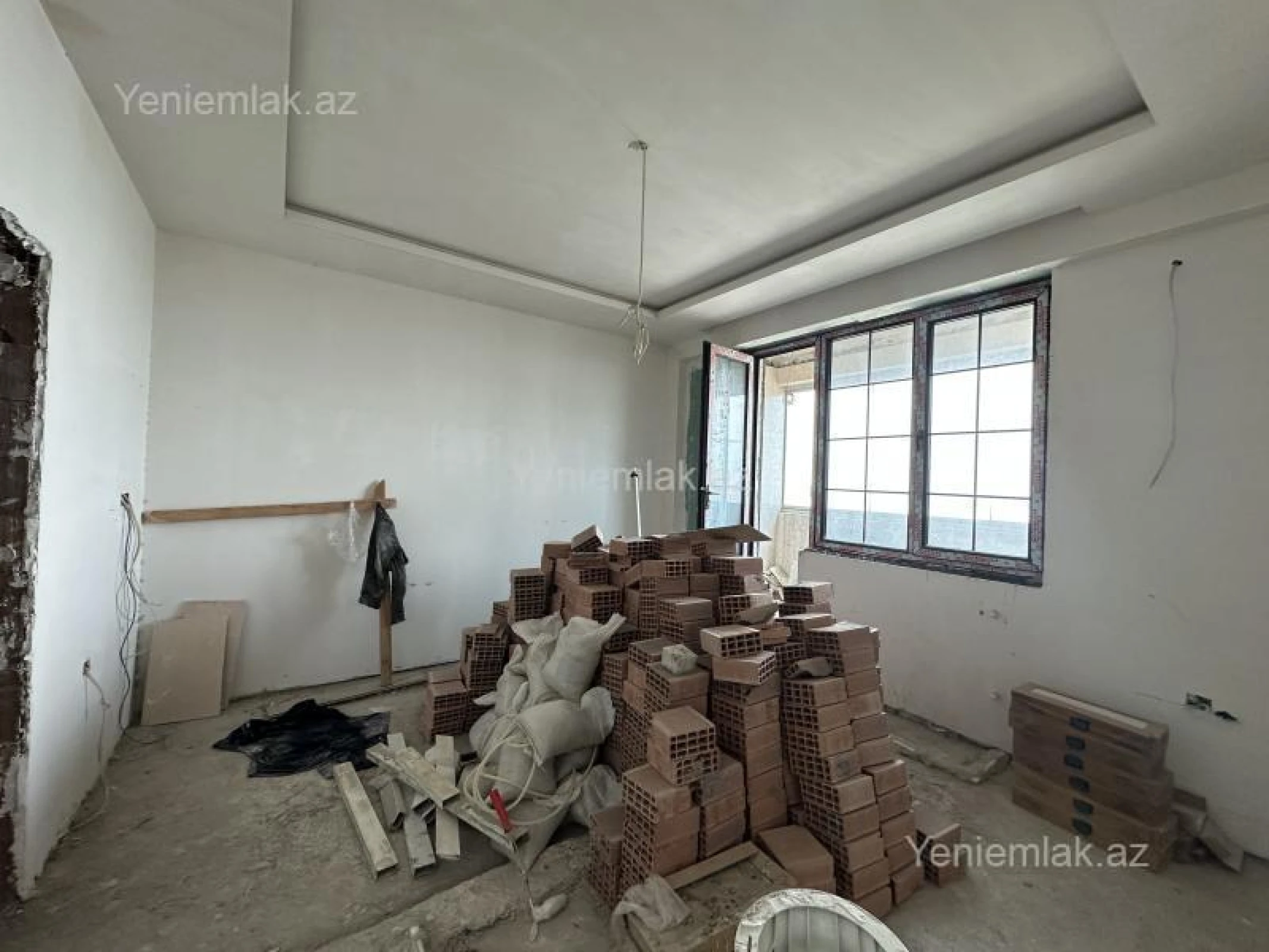 Satılır 3 otaqlı yeni tikili 145 m²