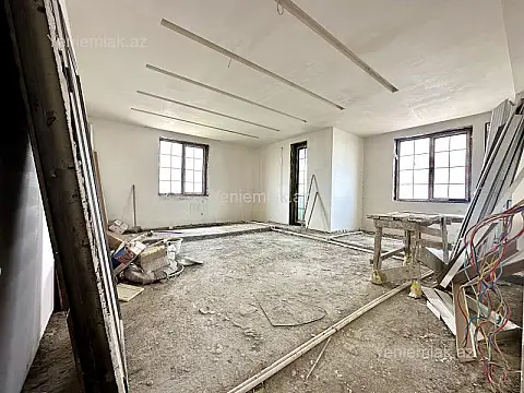 Satılır 3 otaqlı yeni tikili 145 m²