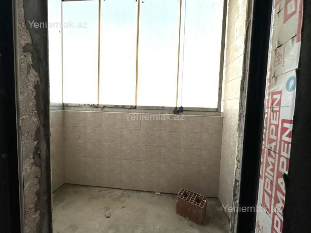 Satılır 3 otaqlı yeni tikili 145 m²