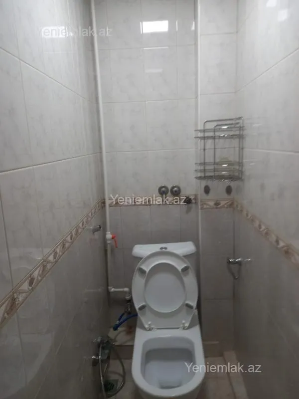 Satılır 3 otaqlı köhnə tikili 85 m²