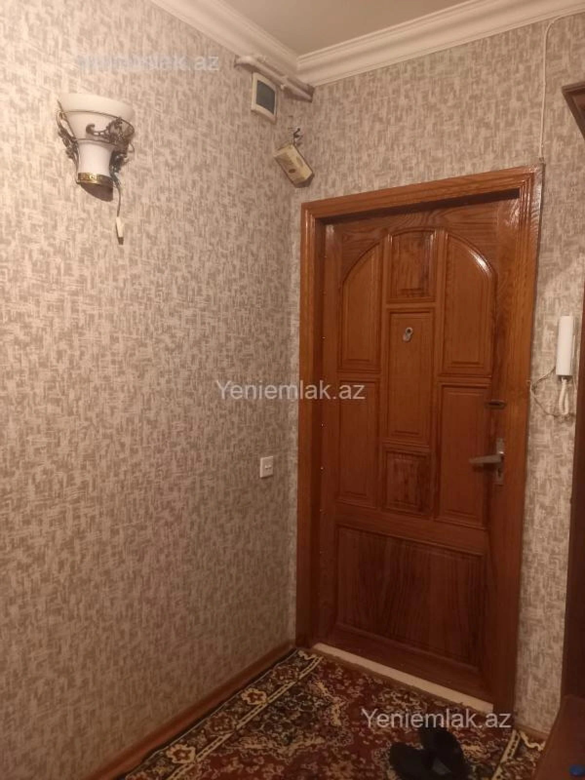 Satılır 3 otaqlı köhnə tikili 85 m²