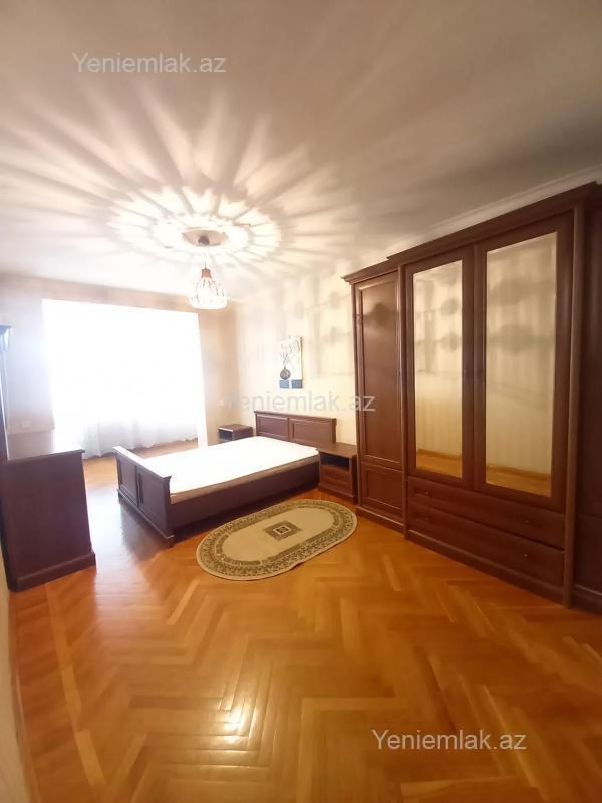 Satılır 3 otaqlı köhnə tikili 85 m²