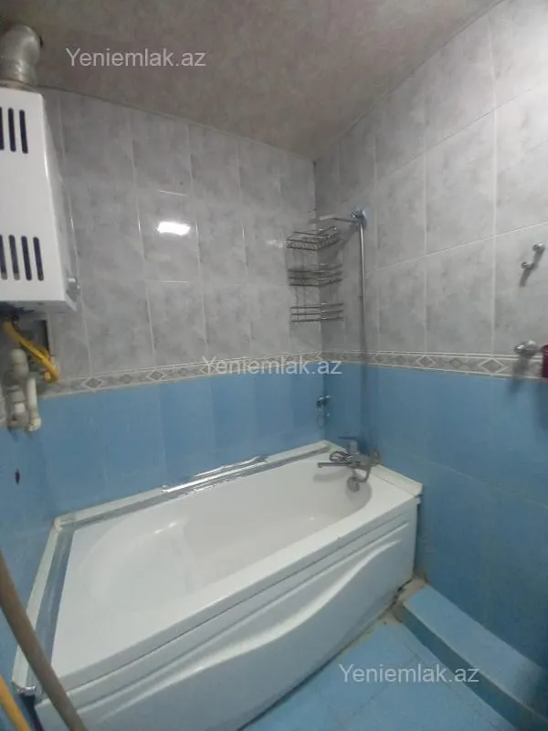 Satılır 3 otaqlı köhnə tikili 85 m²