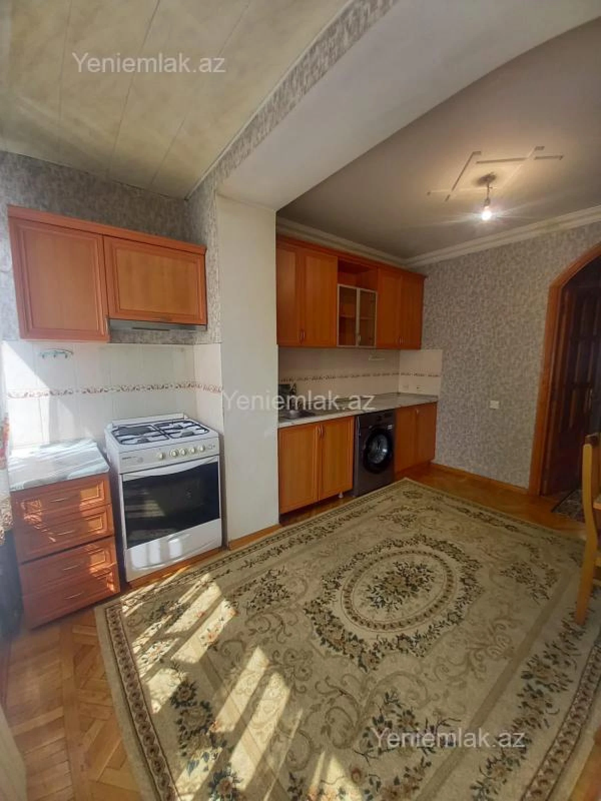 Satılır 3 otaqlı köhnə tikili 85 m²