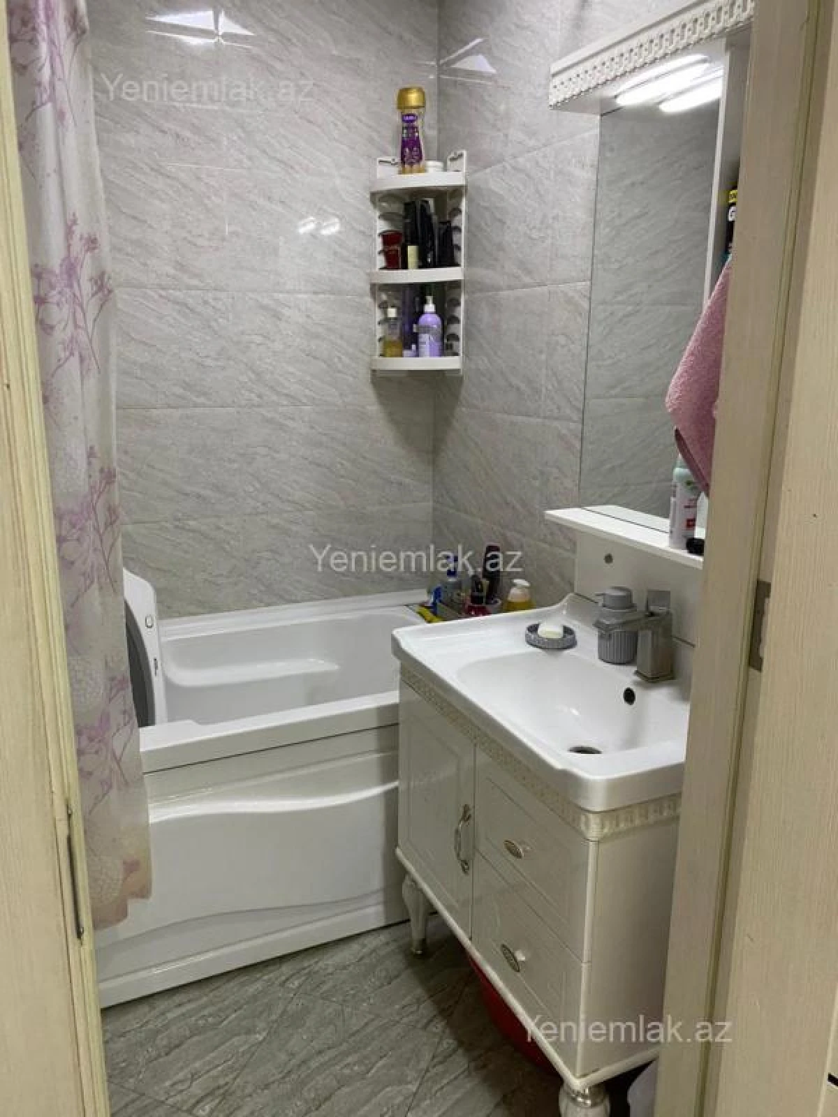 Satılır 2 otaqlı yeni tikili 78 m²