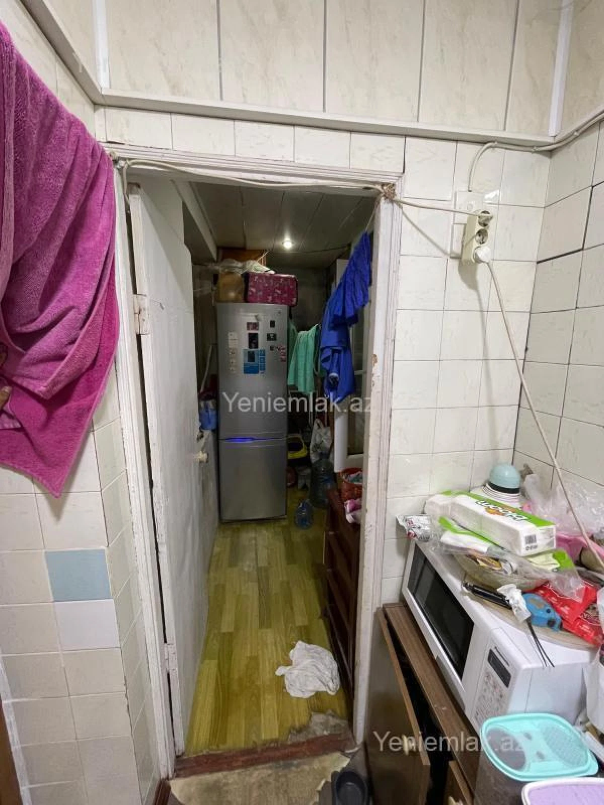 Satılır 2 otaqlı köhnə tikili 60 m²