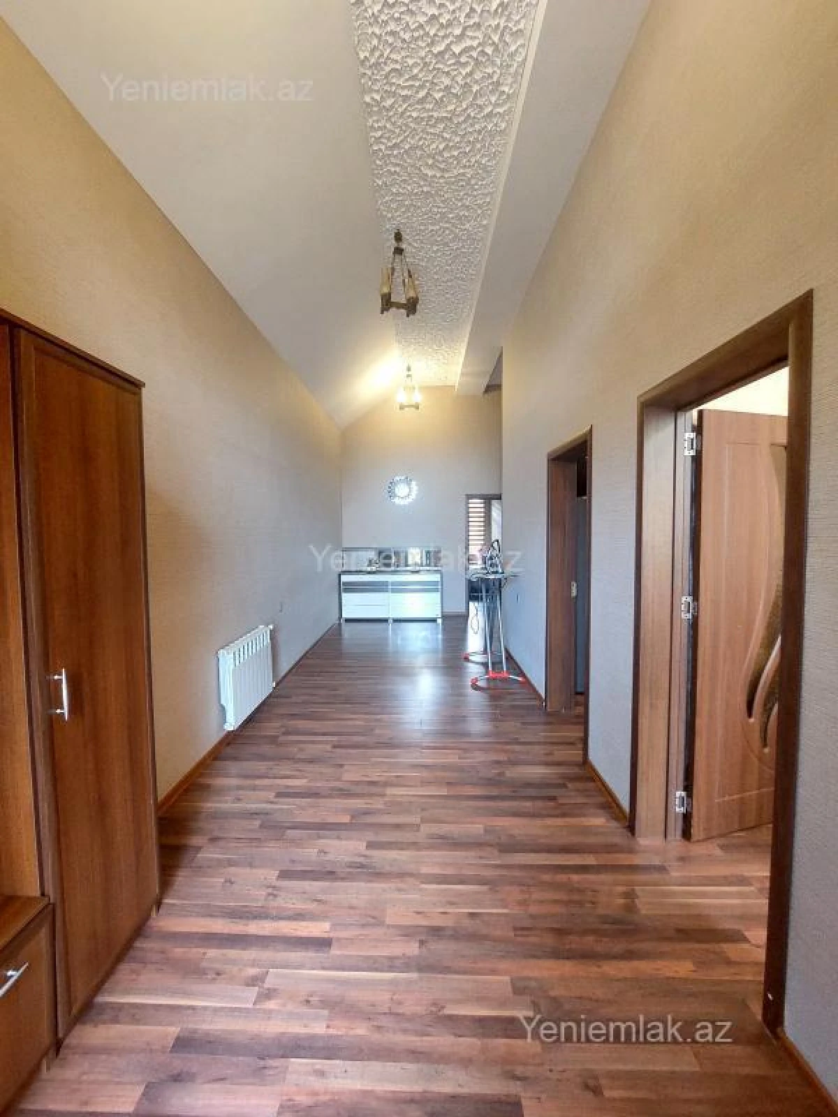 Satılır 3 otaqlı həyət evi 150 m²