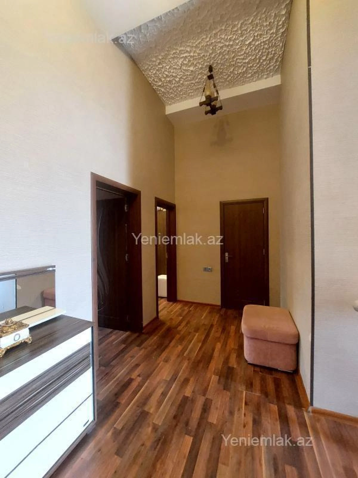 Satılır 3 otaqlı həyət evi 150 m²