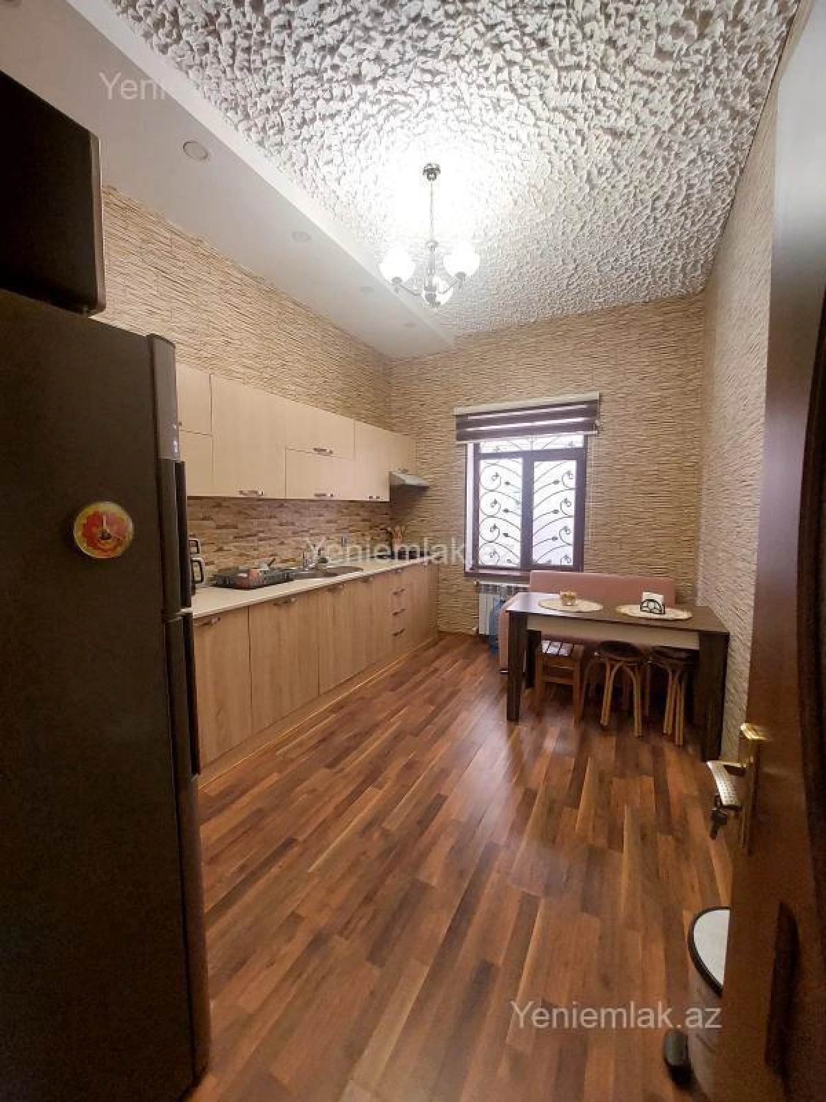 Satılır 3 otaqlı həyət evi 150 m²