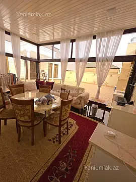 Satılır 4 otaqlı həyət evi 200 m²