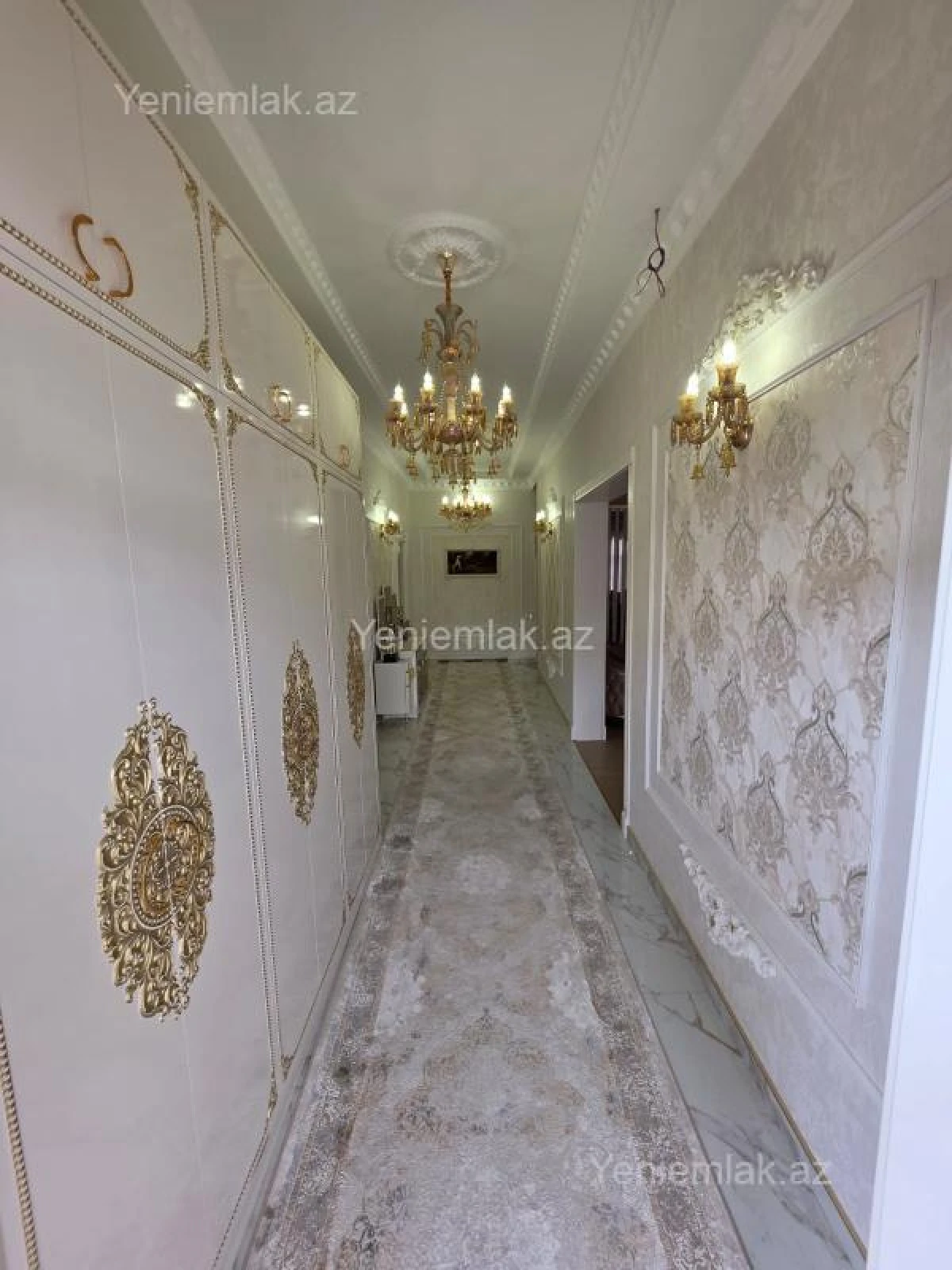 Satılır 4 otaqlı həyət evi 200 m²
