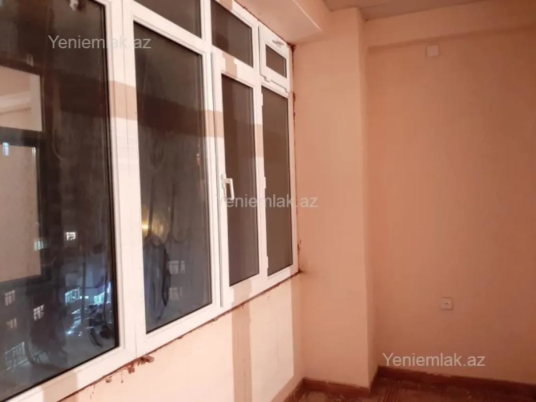 Satılır 4 otaqlı yeni tikili 150 m²