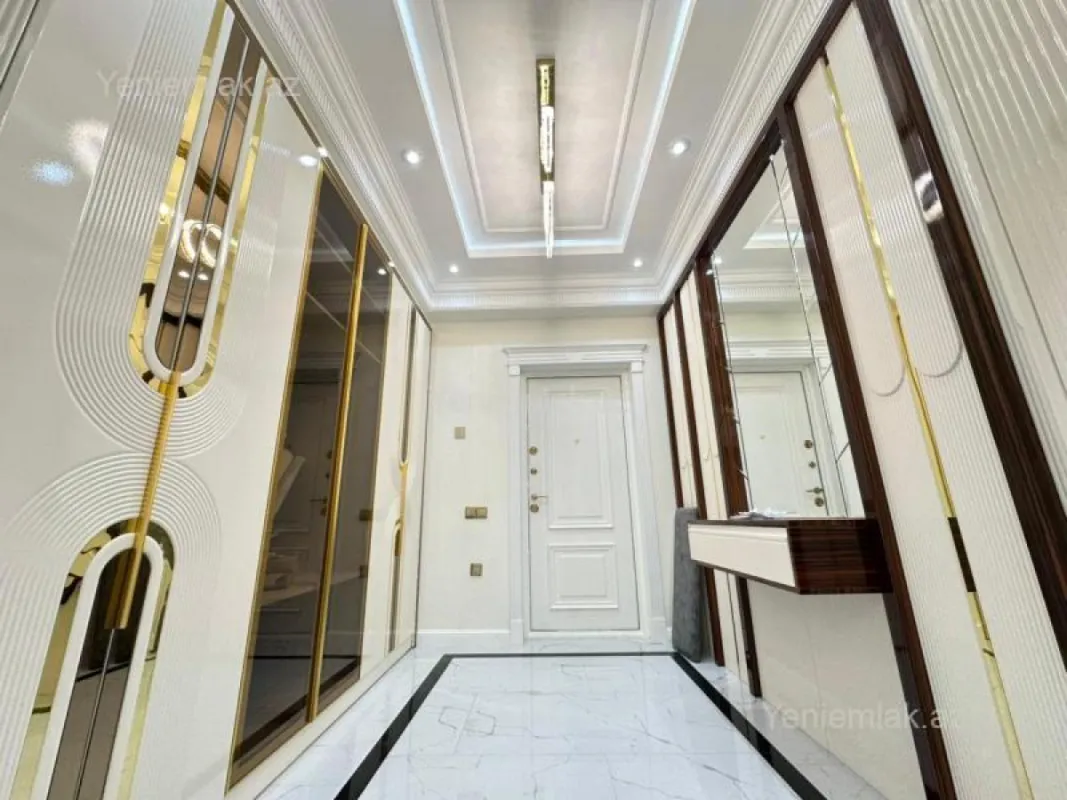 Satılır 4 otaqlı yeni tikili 174 m²