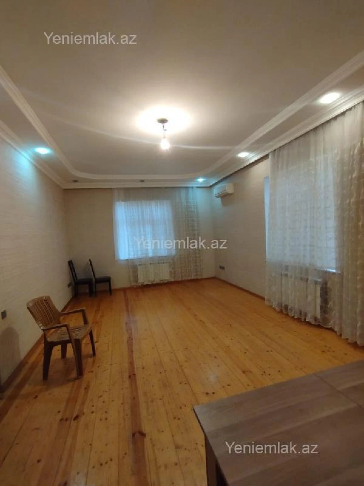 Satılır 7 otaqlı həyət evi 330 m²