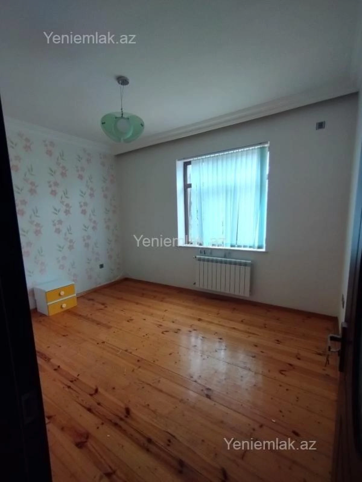 Satılır 7 otaqlı həyət evi 330 m²