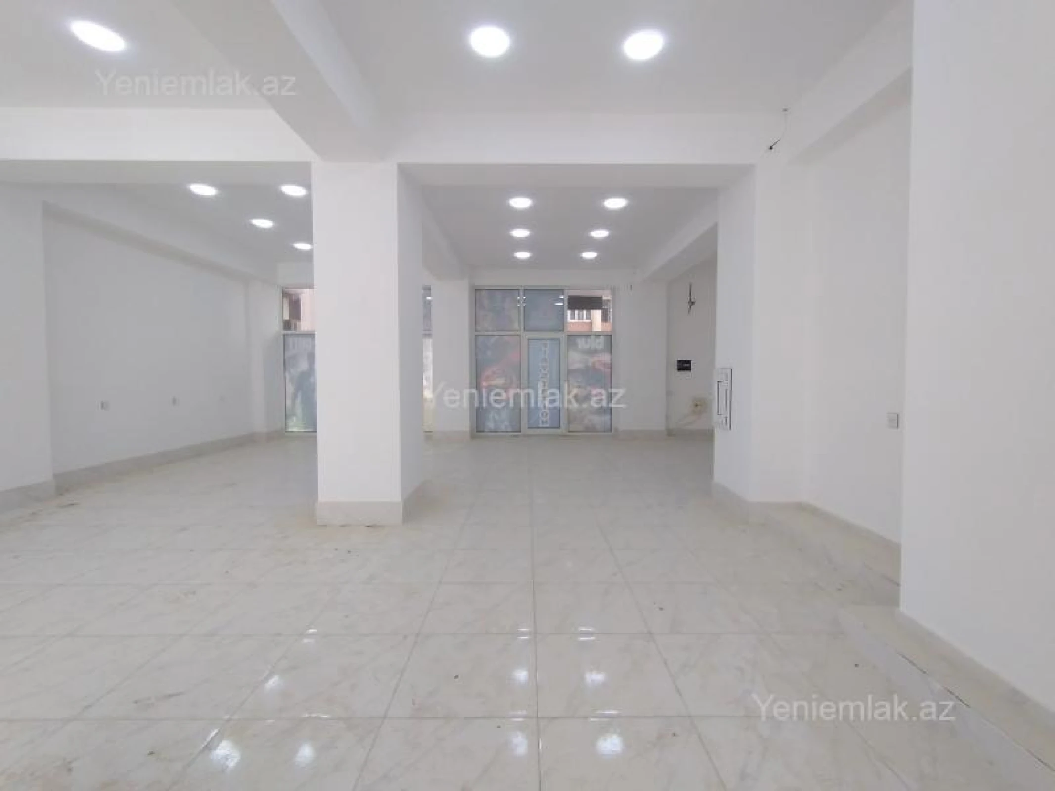 Kirayə verilir 2 otaqlı obyekt 140 m²