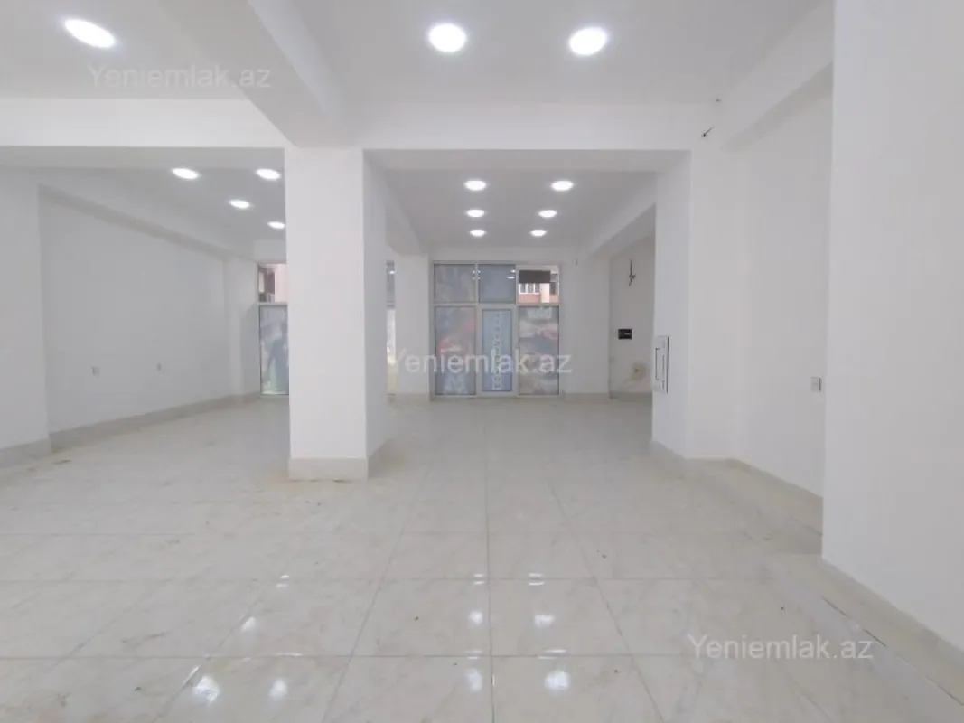 Kirayə verilir 2 otaqlı obyekt 140 m²