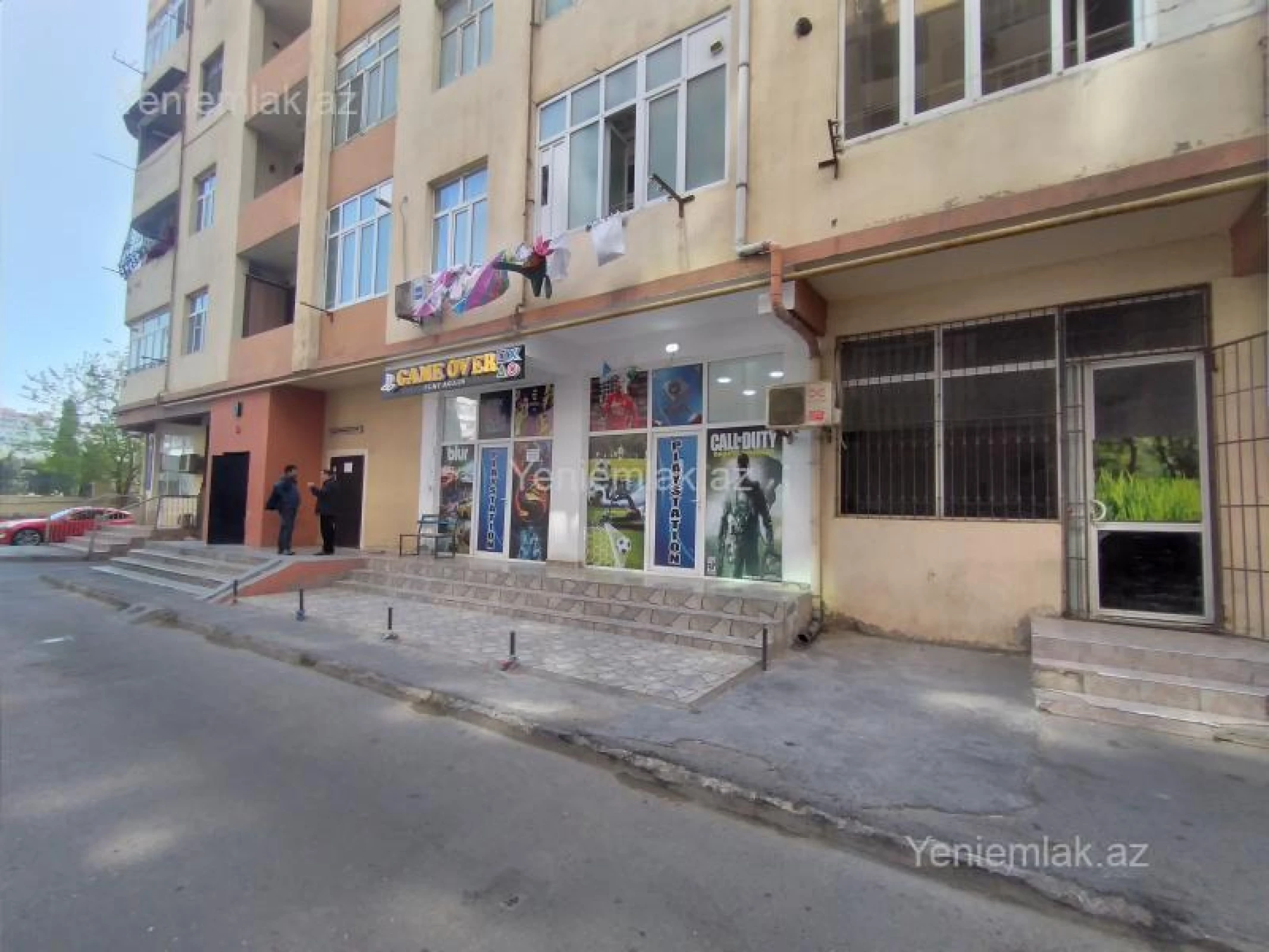 Kirayə verilir 2 otaqlı obyekt 140 m²
