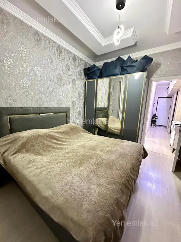 Satılır 3 otaqlı yeni tikili 100 m²