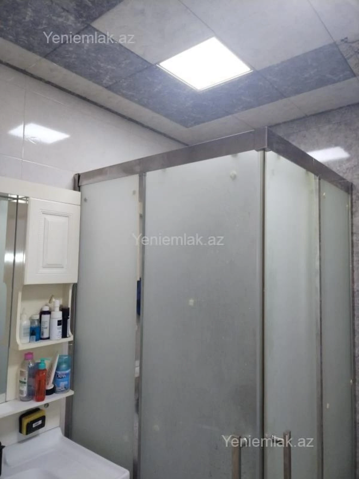 Satılır 3 otaqlı yeni tikili 100 m²