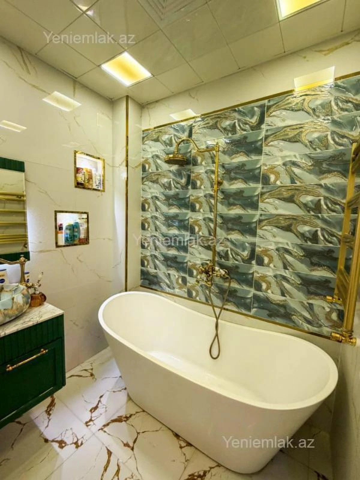 Satılır 3 otaqlı yeni tikili 95 m²