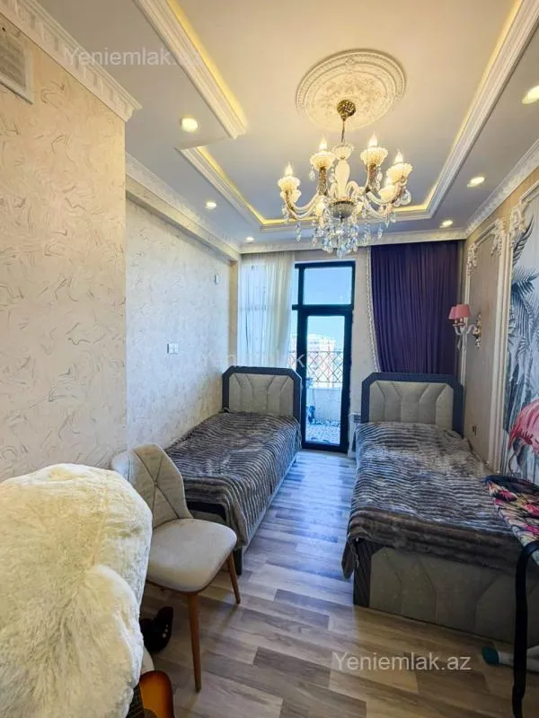 Satılır 3 otaqlı yeni tikili 95 m²
