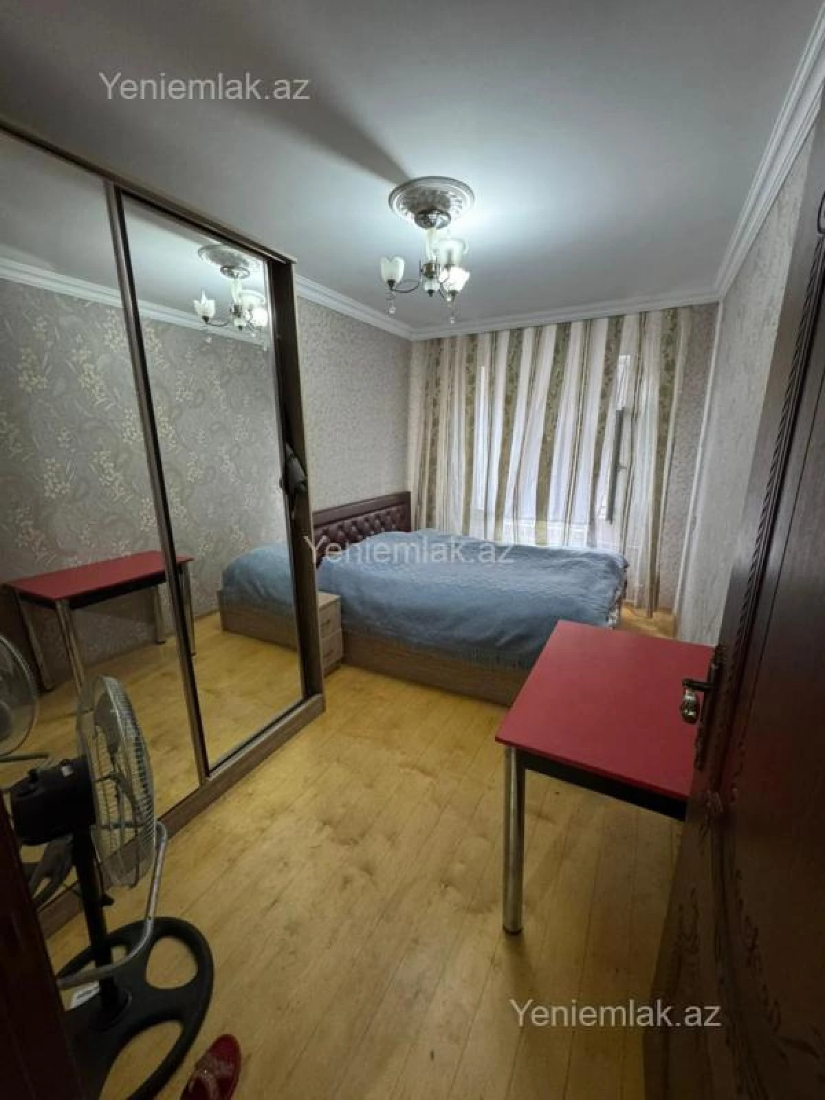 Satılır 4 otaqlı köhnə tikili 95 m²