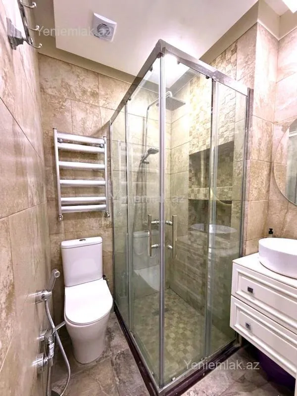 Satılır 2 otaqlı yeni tikili 75 m²