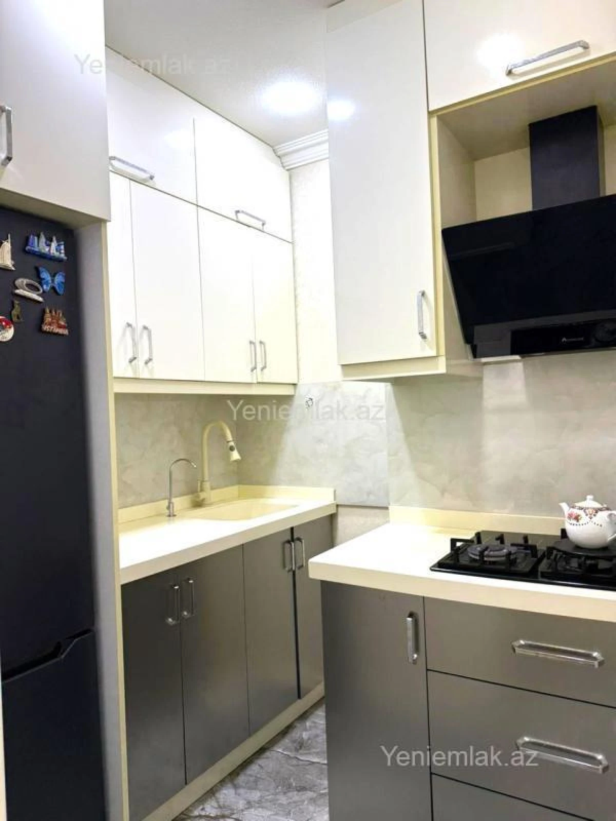 Satılır 2 otaqlı yeni tikili 75 m²
