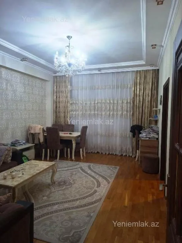 Satılır 3 otaqlı yeni tikili 70 m²
