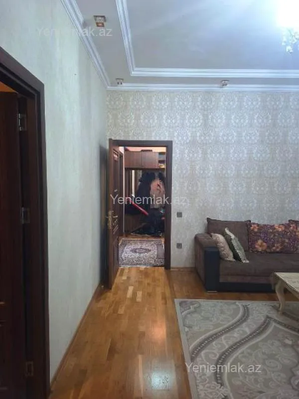 Satılır 3 otaqlı yeni tikili 70 m²