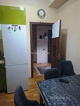 Satılır 3 otaqlı yeni tikili 70 m²