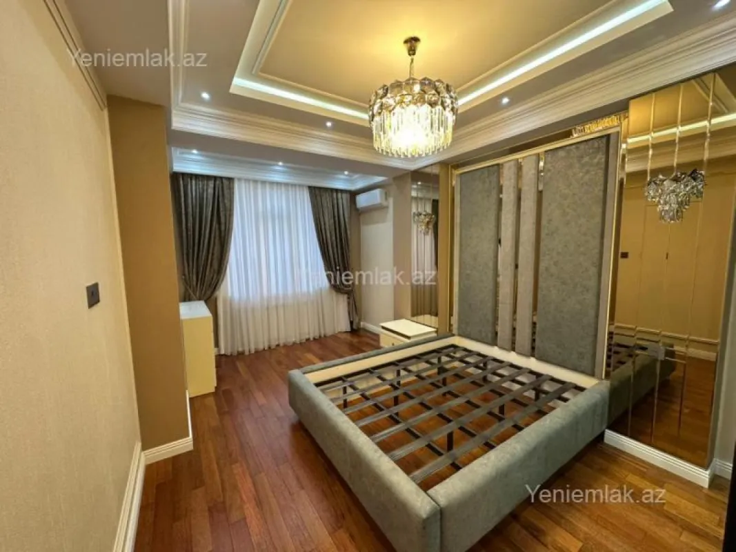 Satılır 4 otaqlı yeni tikili 164 m²