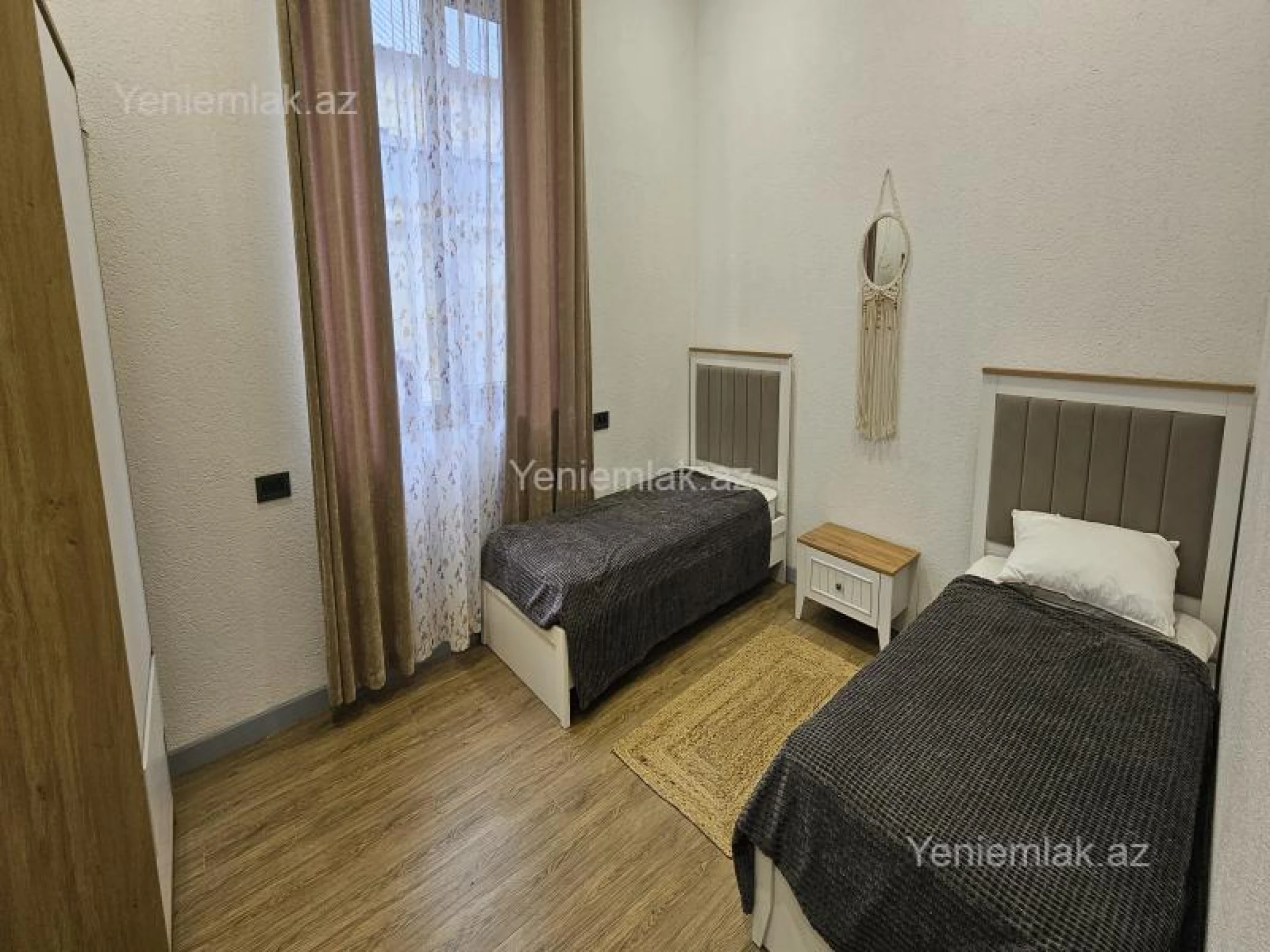 Satılır 3 otaqlı həyət evi 180 m²