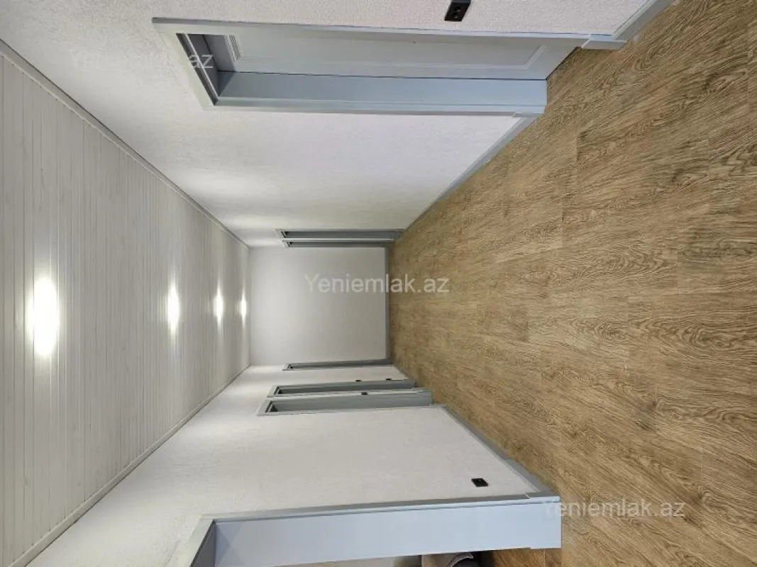 Satılır 3 otaqlı həyət evi 180 m²