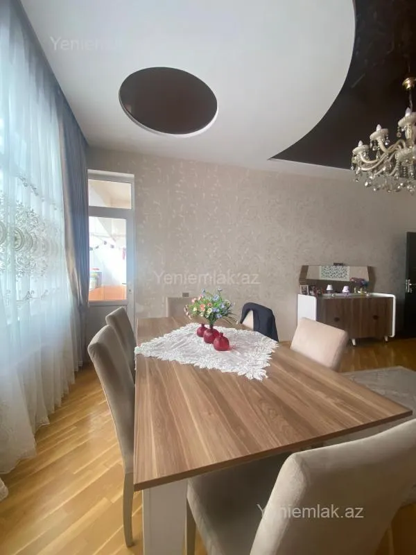 Satılır 3 otaqlı yeni tikili 98 m²
