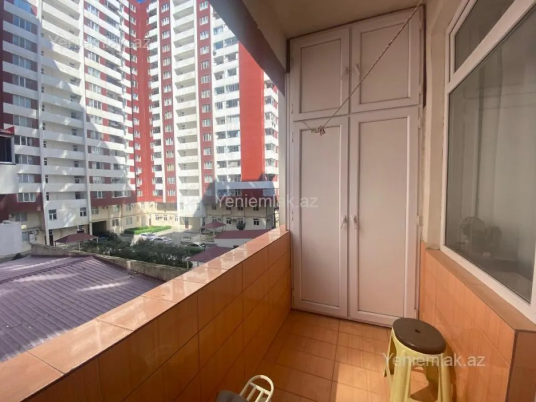 Satılır 3 otaqlı yeni tikili 98 m²