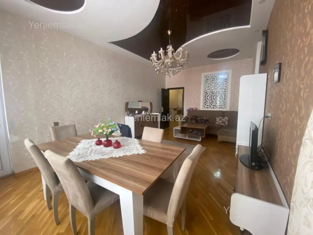 Satılır 3 otaqlı yeni tikili 98 m²