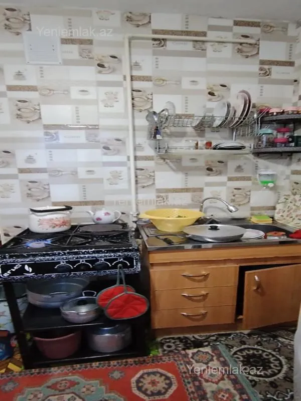 Satılır 2 otaqlı köhnə tikili 48 m²