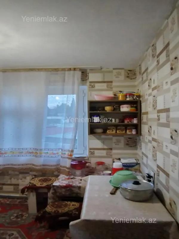 Satılır 2 otaqlı köhnə tikili 48 m²