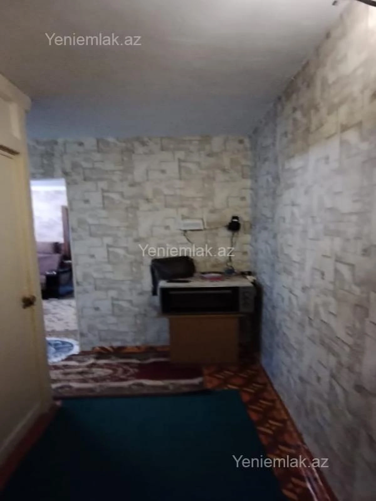 Satılır 2 otaqlı köhnə tikili 48 m²